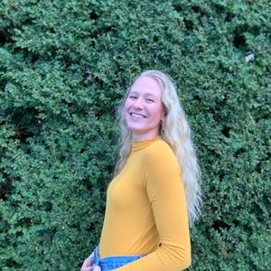 Meet your Posher, Savannah